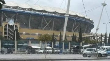 أمطار غزيرة تضرب ملعب رادس قبل مواجهة الترجي والأهلي في دوري الأبطال